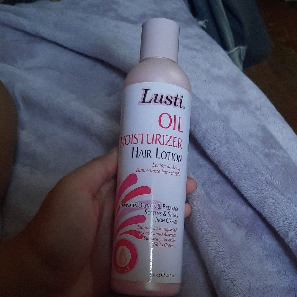 Lusti Oil Moisturizer Hair Lotion